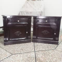 2 wooden side tables