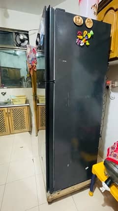 dawlance refrigerator