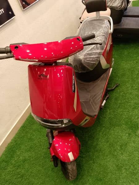 Ramza G-7 Pro Electric Scooty 2025 Model Unregistered 5