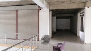 Unoccupied Prime Location Flat Of 604 Square Feet Is Available For Sale In Narwala Road