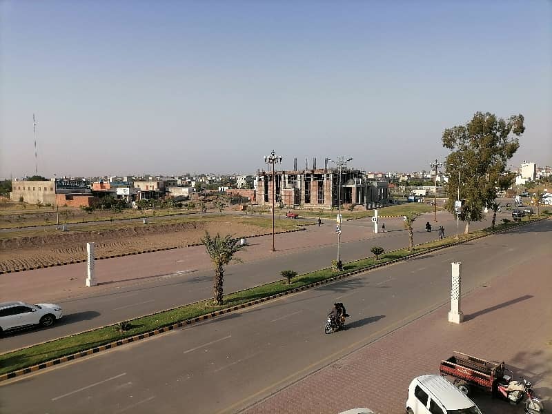 Prime Location 5 Marla Residential Plot In Lahore Is Available For sale 4