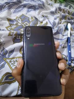 Samsung Galaxy A30s selling