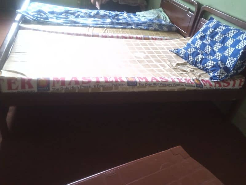 2 Single Bed with Master molty foam for Sale 1