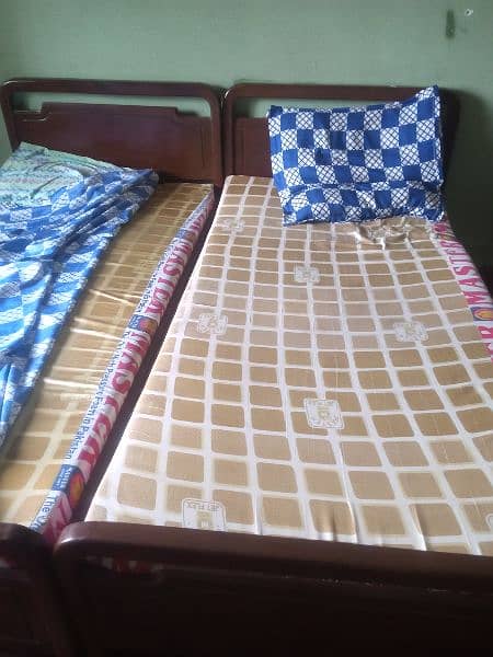 2 Single Bed with Master molty foam for Sale 3