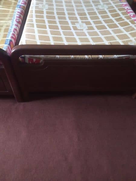 2 Single Bed with Master molty foam for Sale 4