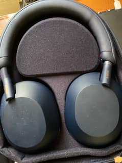 Sony WH-1000XM5