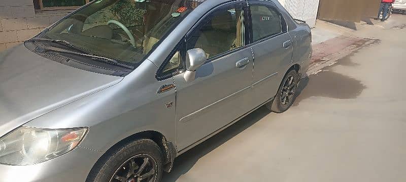 Honda City IDSI 2005 13