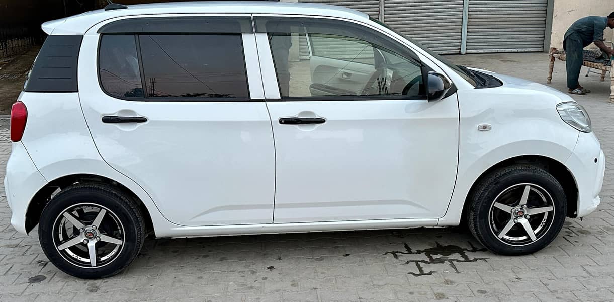 Toyota Passo X S 2018 1