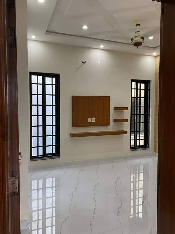 5 Marla House Available For Rent In Block AA Sector D Bahria Town Lahore 7