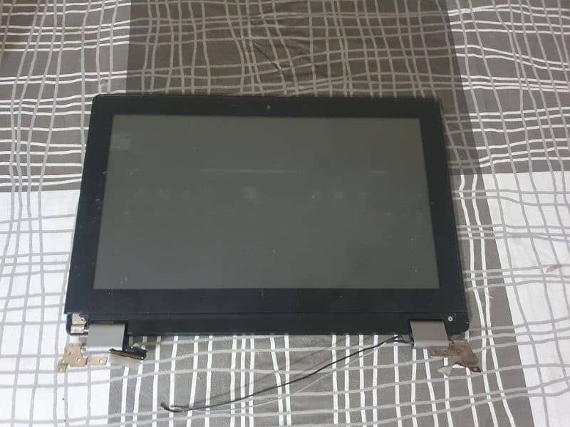 Haier Y11C Touchscreen 0