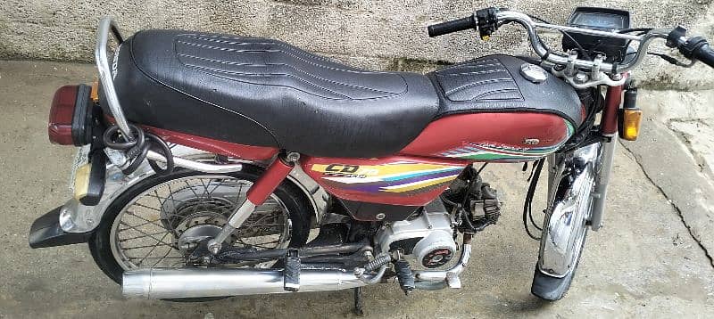 Honda CD 70/ 2015 Model 1