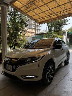 Honda Vezel 2016