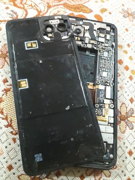 Google Pixel 4 motherboard is not working  original panel , camera 1