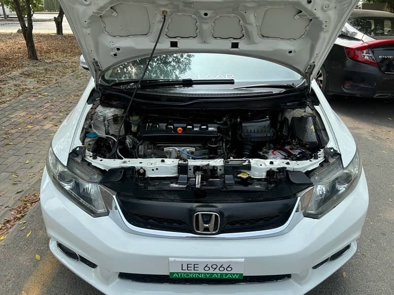 Honda Civic VTi 2014 3