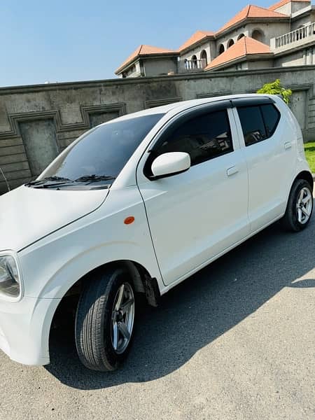 Suzuki Alto 2023 AGS 3