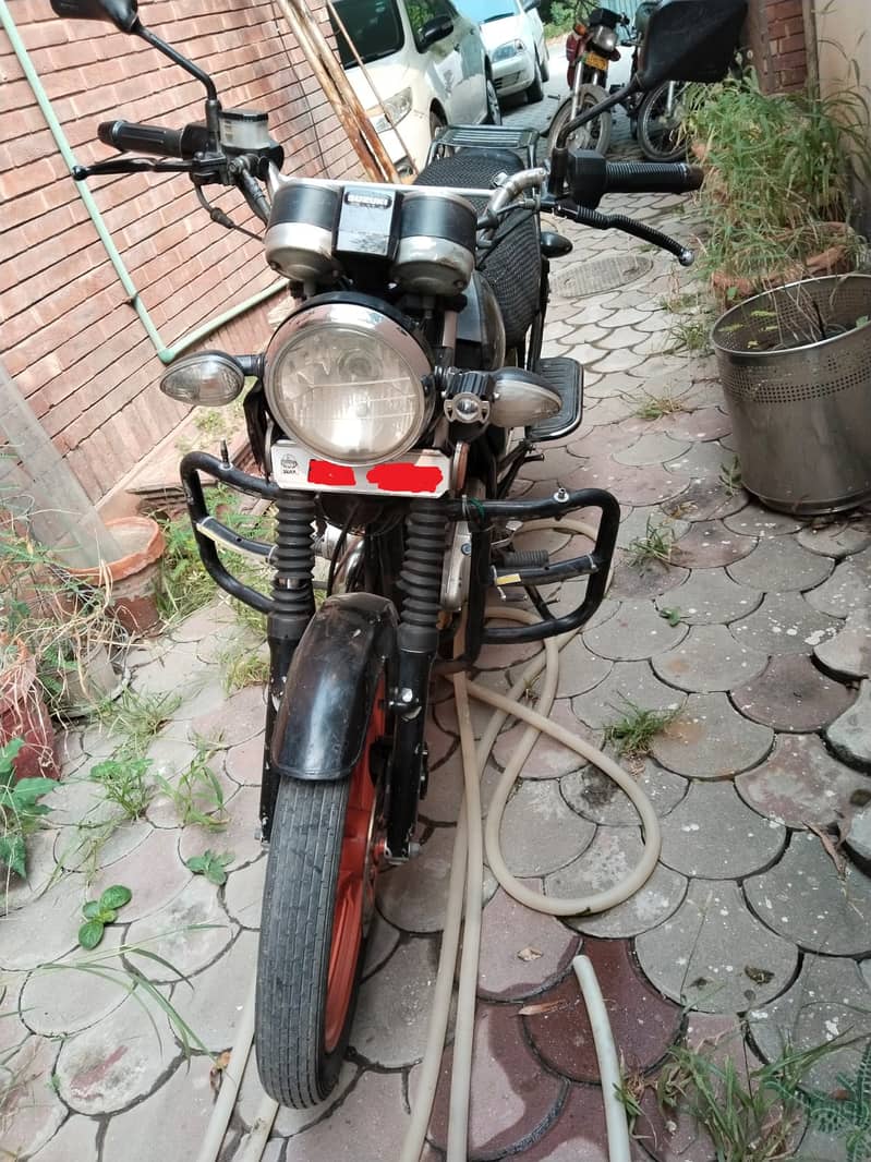 Suzuki GS 150 SE 2021 5