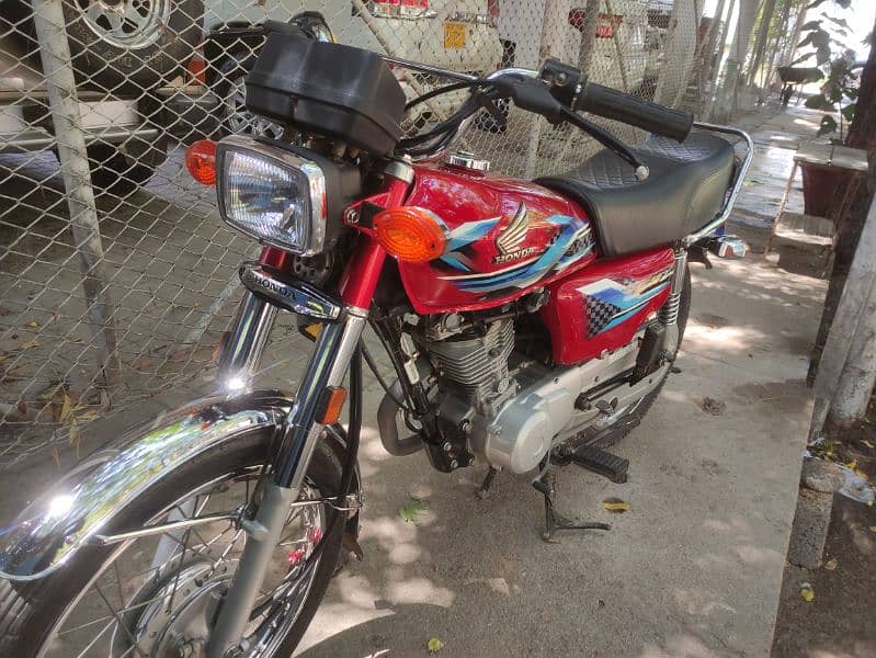 Honda CG 125 2024 4