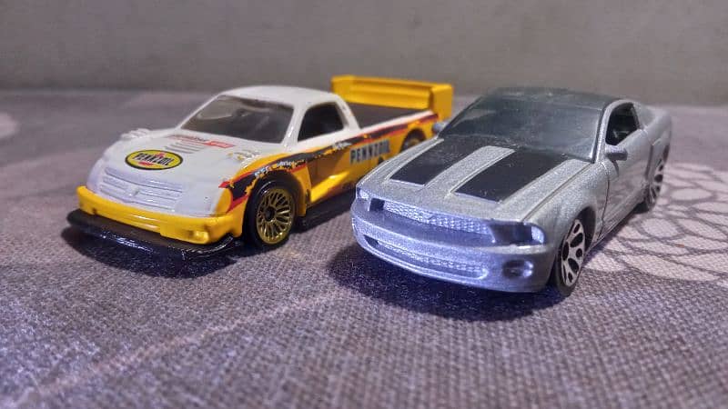 hot wheels and Matchbox 7