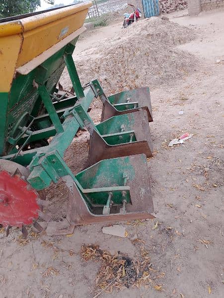 potato planter 4