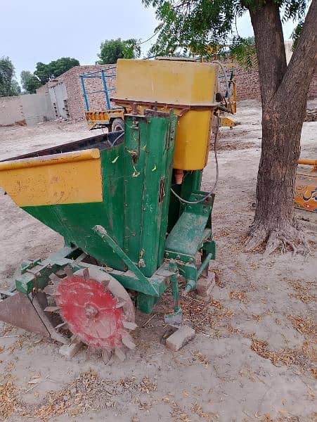 potato planter 7