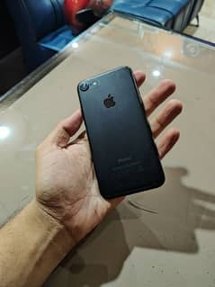 iPhone 7 128GB PTA Approved