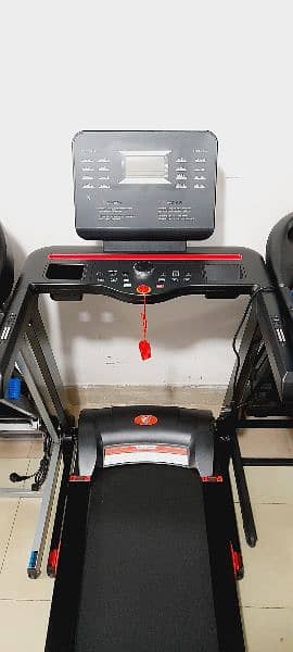 Maximum Fitness Treadmill Auto incline Exercise Machine 03074776470 1