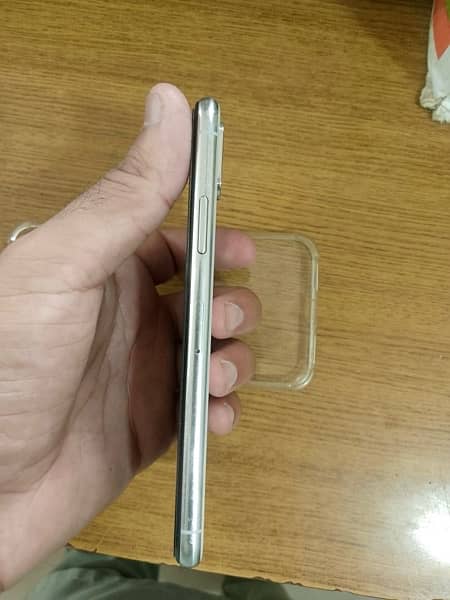 Iphone Xs (Non Pta 64 GB) 4