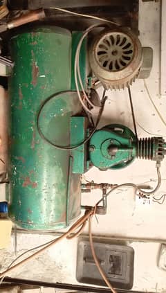 Air compressor use pencher and paint