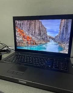 Dell precision M6800 Laptop With Dedicated 4GB Ddr5 Ghrapics Card