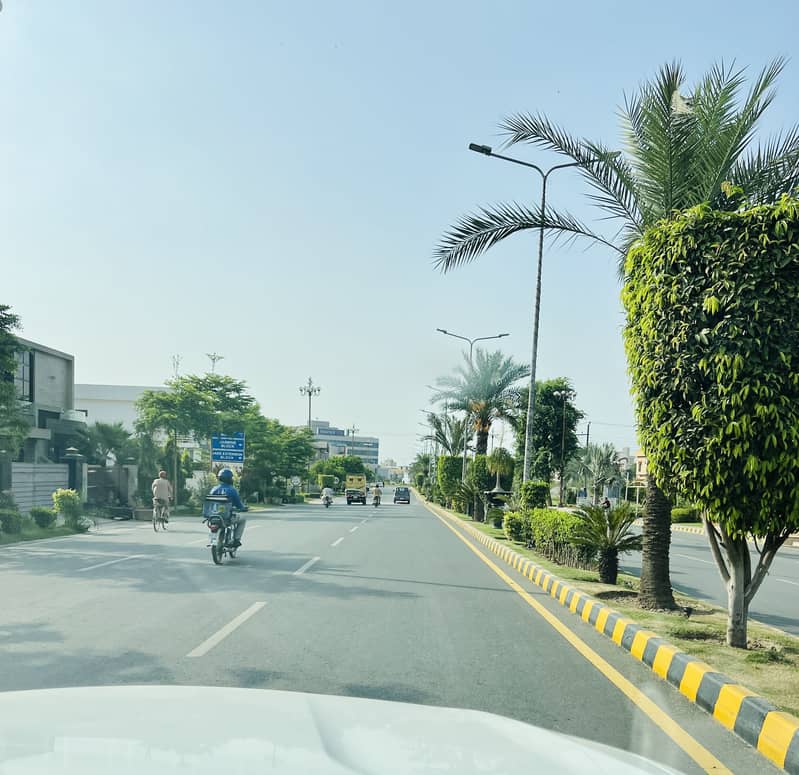 4 Marla Commercial Plot For Urgent Sale Block Tulip In Park View City Lahore 2