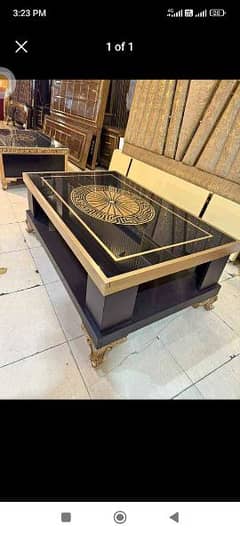 Fancy Center table