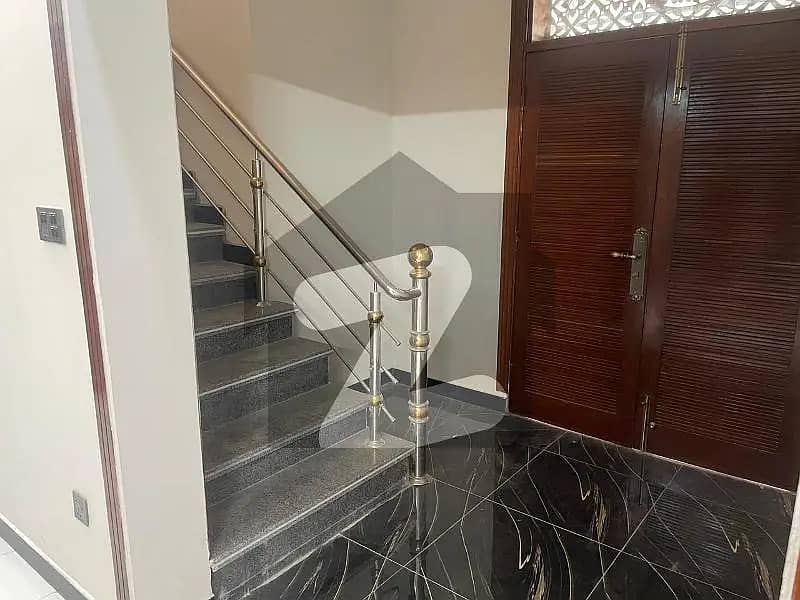 8 Marla Double Storey Double Unit House available for rent 7