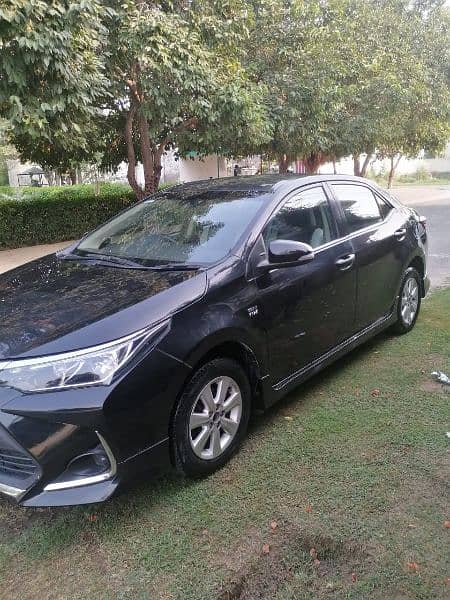 Toyota Corolla Altis 1.8,  2016 4