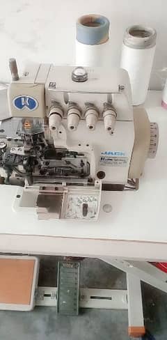 Jack overlock machine new condition