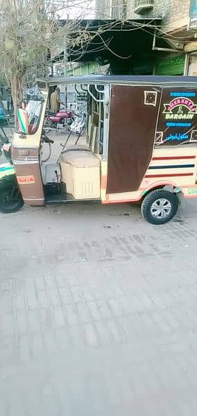 sazgar rickshaw 2018 model apni halat may ha 3