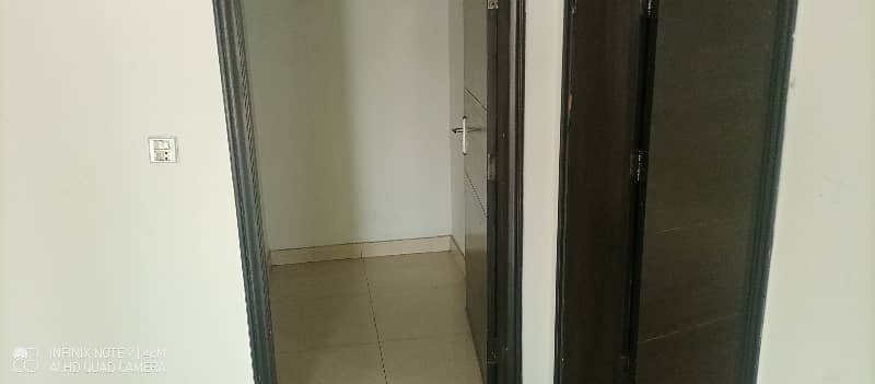 NEAT AND CLEAN UPPER PORTION FOR RENT 3