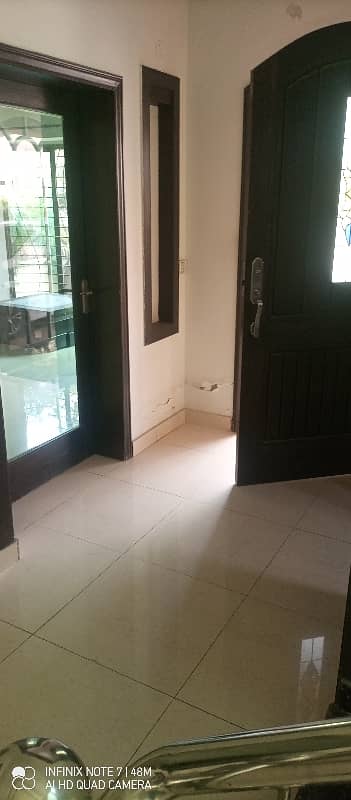 NEAT AND CLEAN UPPER PORTION FOR RENT 9