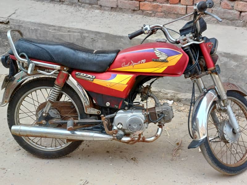 1 Honda CD 70 2004 1