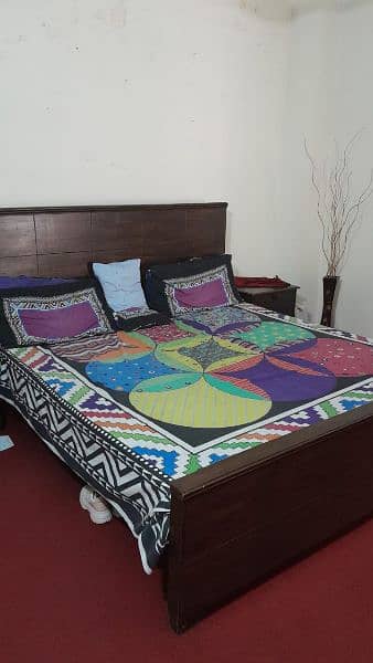 double bed with mattress and 2 side table aur dressing table 1