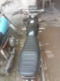 Honda 125 2012 model non Euro