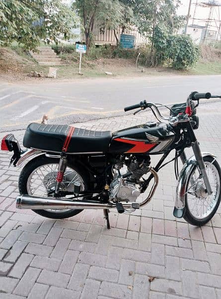 Honda 125 antique 1993 3