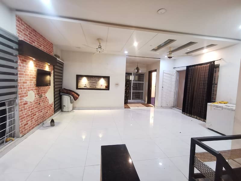 Eden Valley E Block Canal Road Faisalabad 7 Marla Double Storey VIP Beautiful House For Rent 1