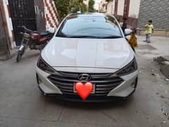 Hyundai Elantra 2023