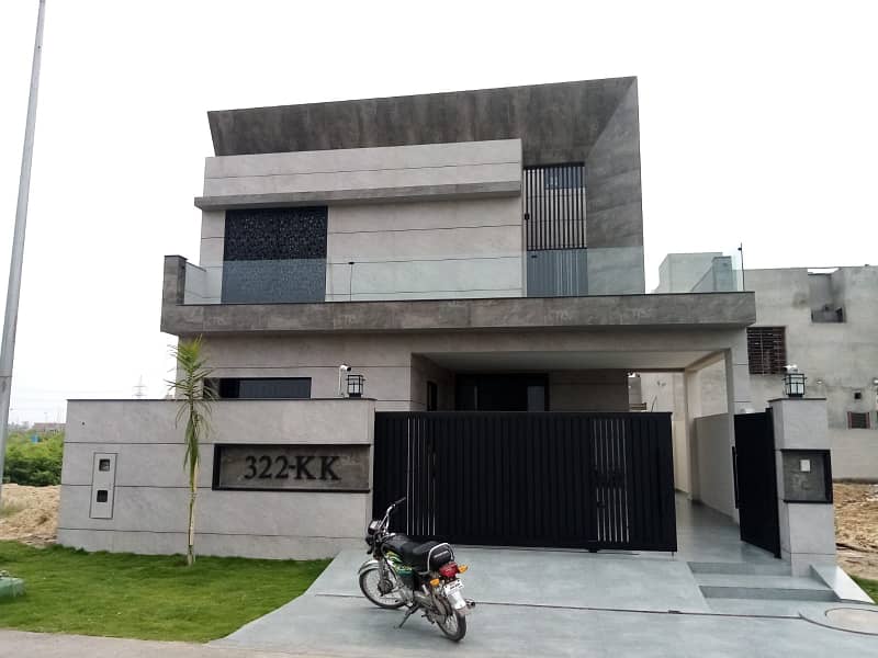 9 MARLA BRAND NEW HOUSE FOR SALE IN DHA PHASE 4 0