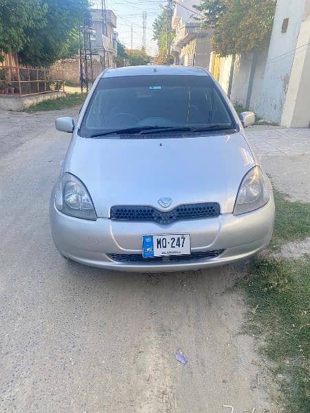 Toyota Vitz 2000 2