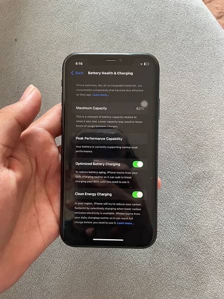 IPHONE XR NON PTA 64gb ALL OKAY! 7