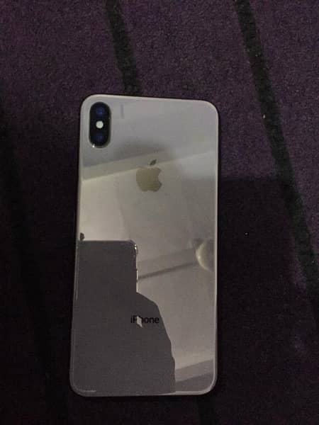 Iphone xs Max PTA non 1