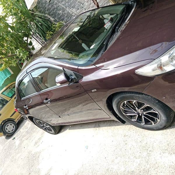 Toyota Corolla GLI 2012 16