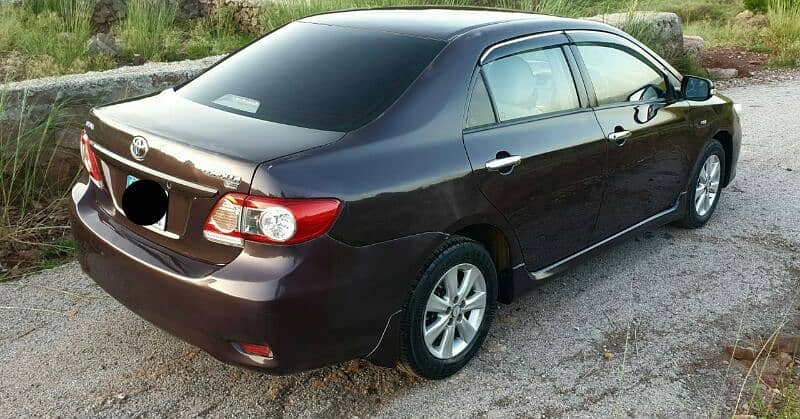 Toyota Corolla GLI 2013 6