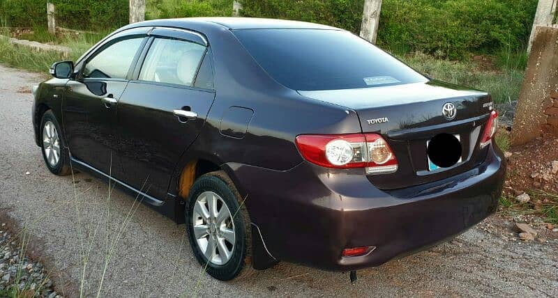 Toyota Corolla GLI 2013 7